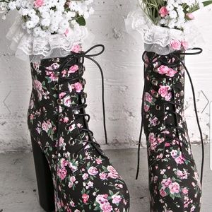 Floral platform boots